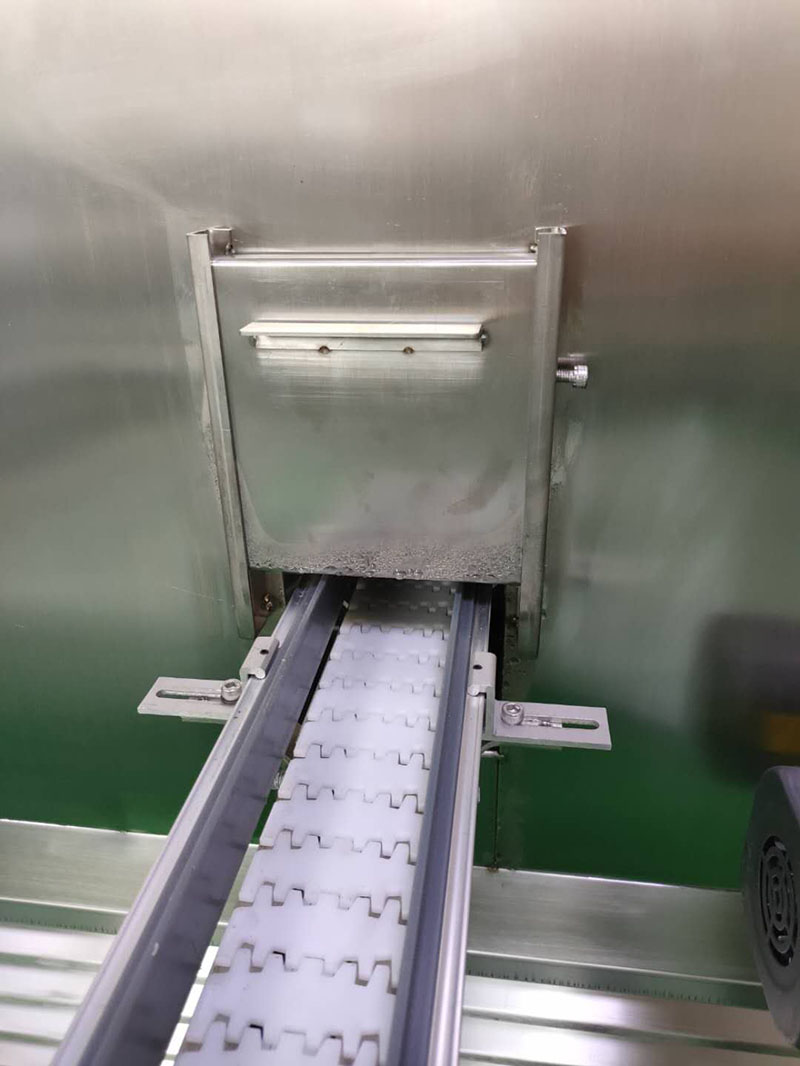 红茶的储藏方式是怎样的?全自动扁茶机厂家给您做介绍 红茶的储藏方式是怎样的?全自动扁茶机厂家给您做介绍